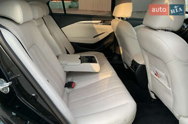 Седан Mazda 6 2018 в 