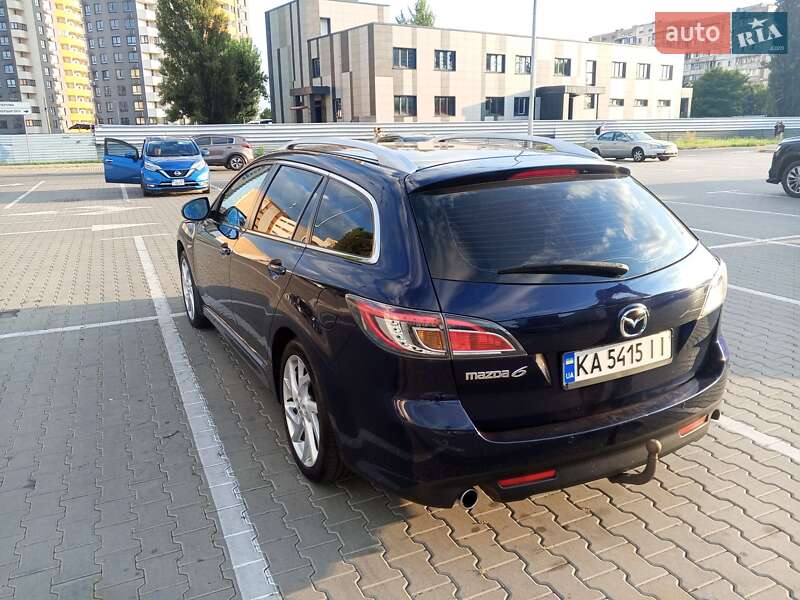 Универсал Mazda 6 2010 в Киеве
