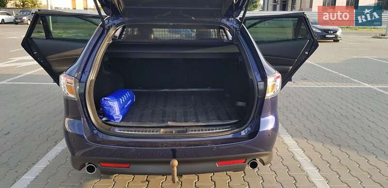 Универсал Mazda 6 2010 в Киеве