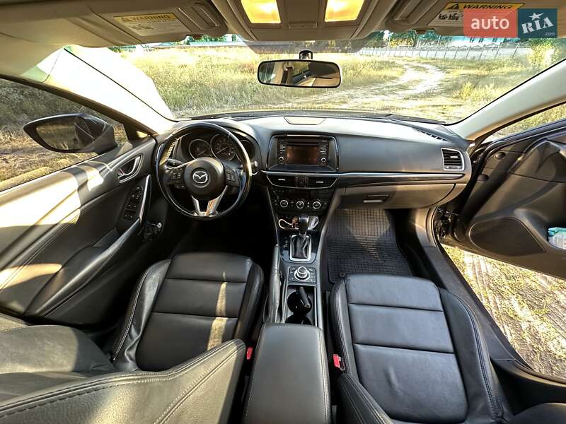 Седан Mazda 6 2014 в Кременчуге