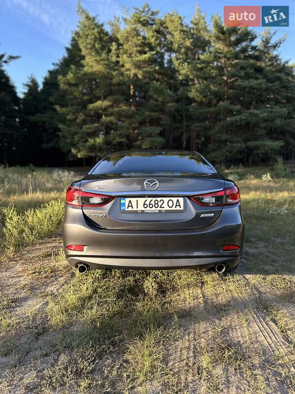 Седан Mazda 6 2014 в Кременчуге