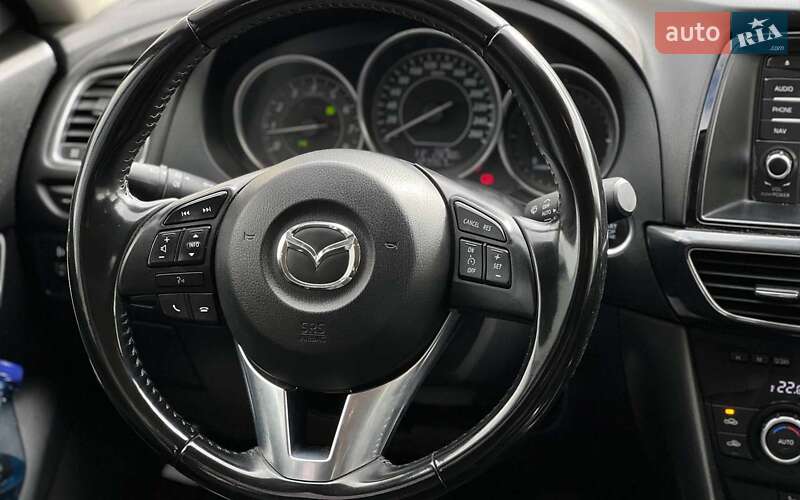 Седан Mazda 6 2012 в Ивано-Франковске