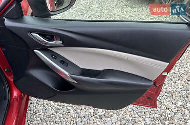 Седан Mazda 6 2013 в 