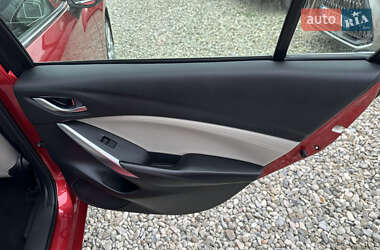 Седан Mazda 6 2013 в 