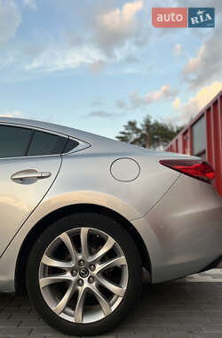 Седан Mazda 6 2016 в 