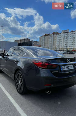 Седан Mazda 6 2012 в 