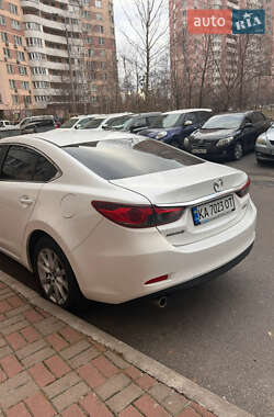 Седан Mazda 6 2013 в 