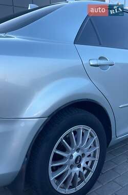 Седан Mazda 6 2004 в 