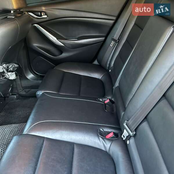 Седан Mazda 6 2013 в Киеве