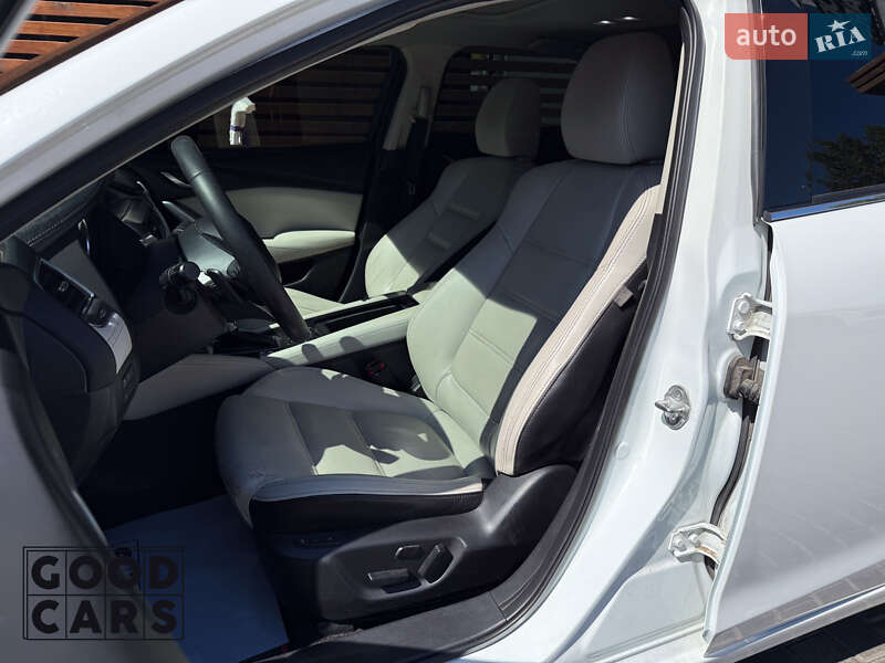 Седан Mazda 6 2015 в Одессе