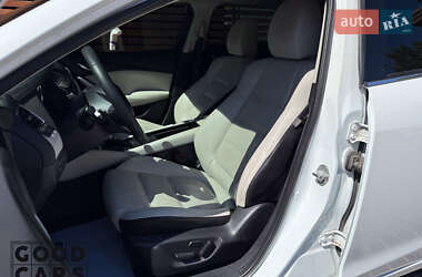 Седан Mazda 6 2015 в 