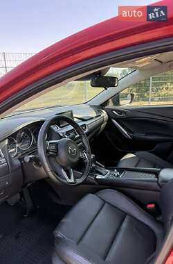 Седан Mazda 6 2016 в 