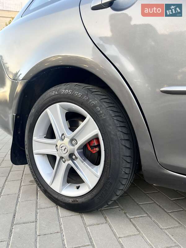 Универсал Mazda 6 2005 в Луцке