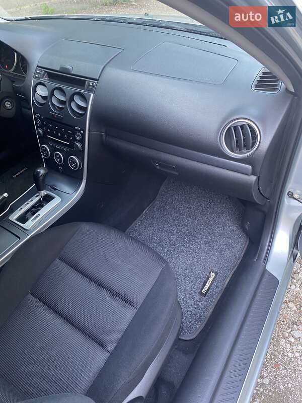 Седан Mazda 6 2006 в Днепре