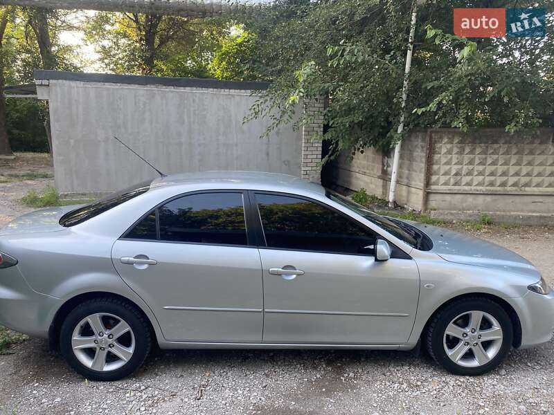 Седан Mazda 6 2006 в Днепре
