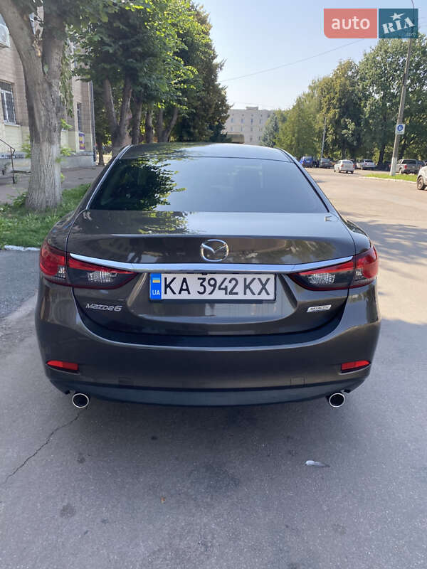 Седан Mazda 6 2015 в Борзні