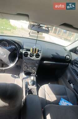 Седан Mazda 6 2004 в Днепре