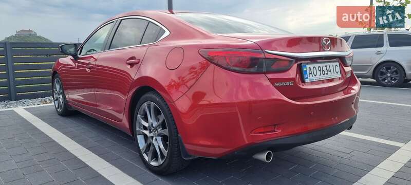 Седан Mazda 6 2015 в Мукачево