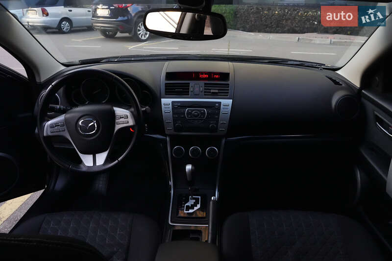 Седан Mazda 6 2008 в Софиевской Борщаговке