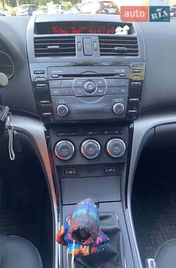 Седан Mazda 6 2012 в 