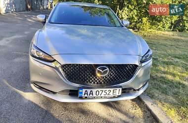 Седан Mazda 6 2019 в Киеве