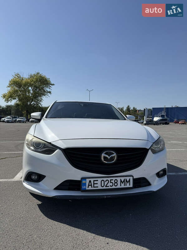 Седан Mazda 6 2013 в Днепре