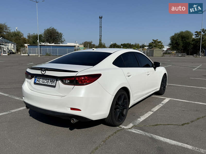 Седан Mazda 6 2013 в Днепре
