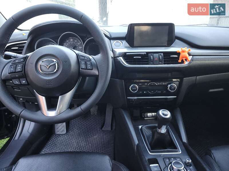 Седан Mazda 6 2015 в Снятине