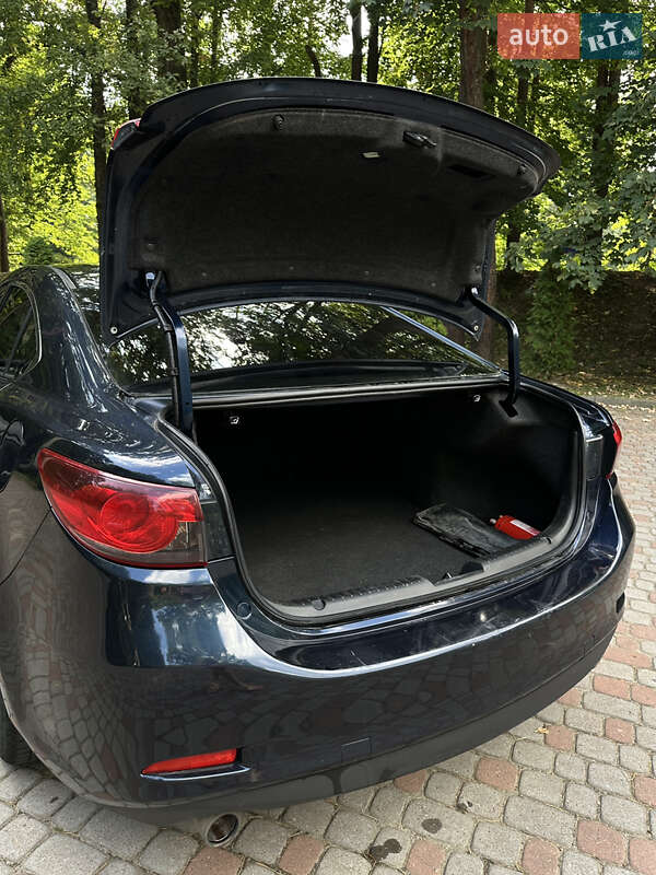 Седан Mazda 6 2014 в Дрогобичі