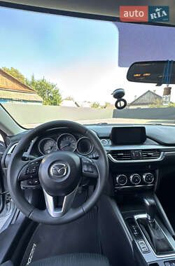 Седан Mazda 6 2016 в 
