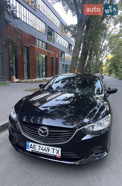 Седан Mazda 6 2014 в 