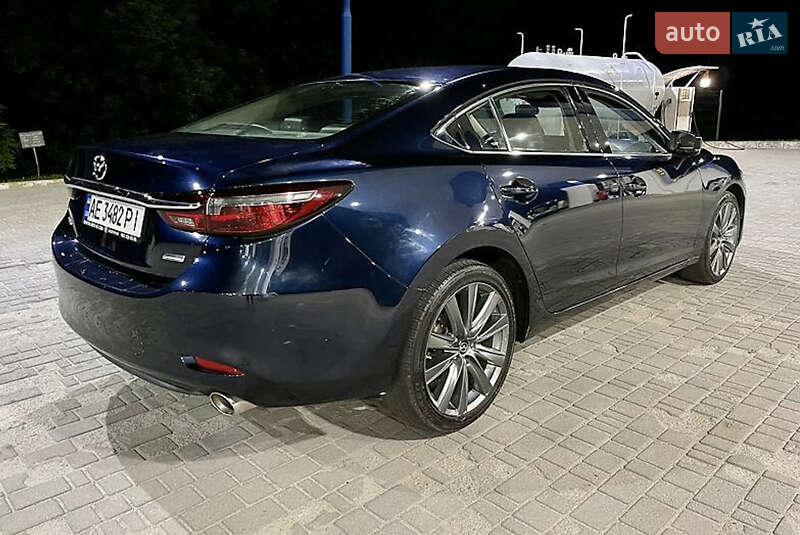 Седан Mazda 6 2018 в Днепре