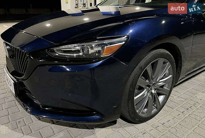 Седан Mazda 6 2018 в Днепре
