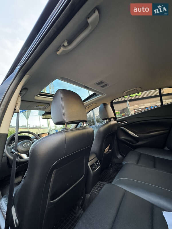 Седан Mazda 6 2016 в Киеве