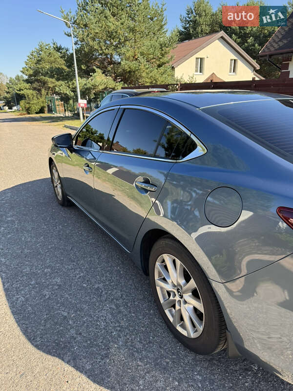 Седан Mazda 6 2014 в Киеве