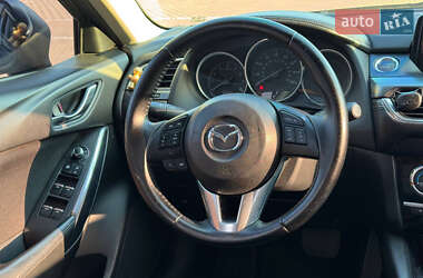 Седан Mazda 6 2016 в 