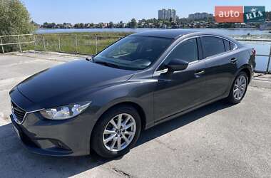Седан Mazda 6 2015 в 