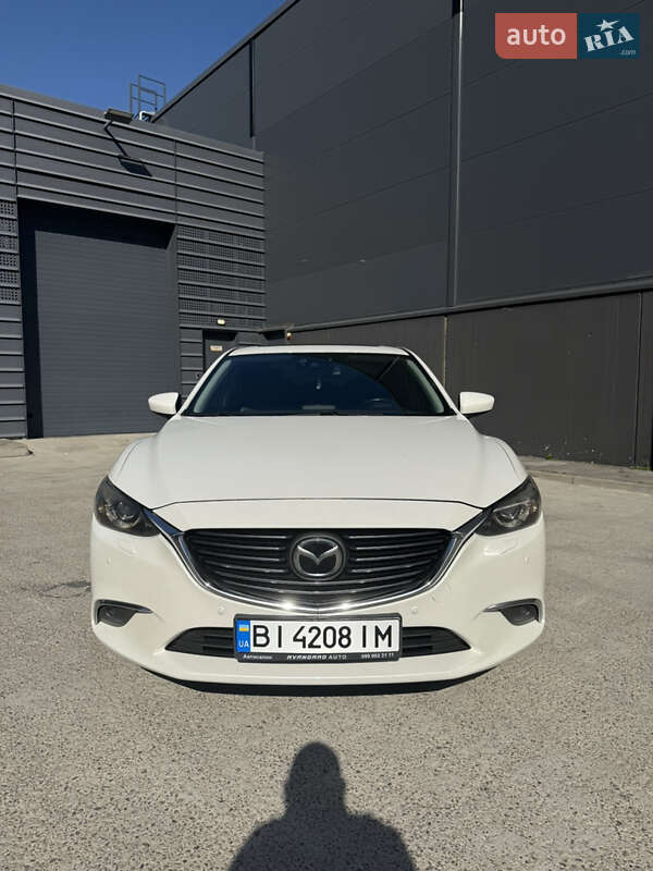 Седан Mazda 6 2015 в Киеве