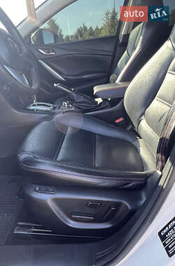 Седан Mazda 6 2014 в 