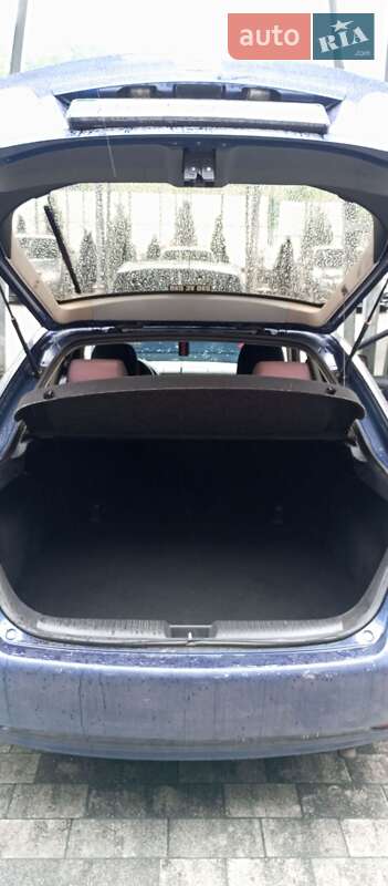 Лифтбек Mazda 6 2003 в Львове