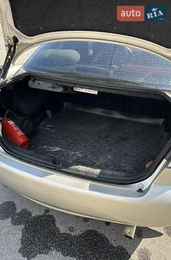 Седан Mazda 6 2004 в 