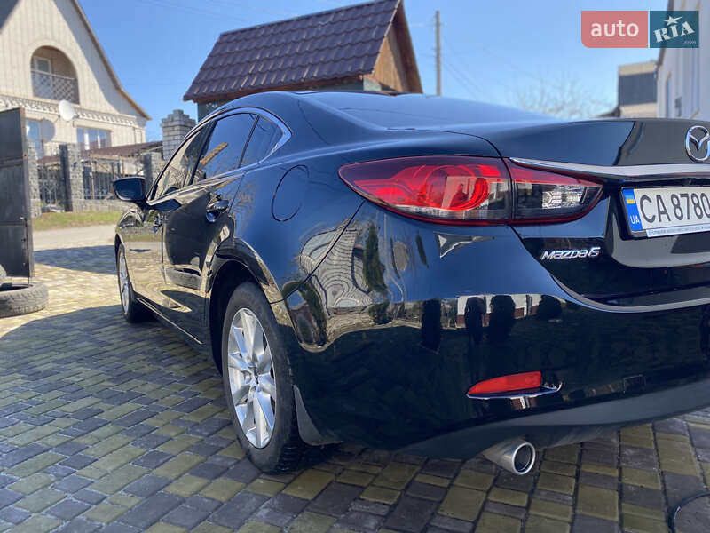 Седан Mazda 6 2017 в Каневе