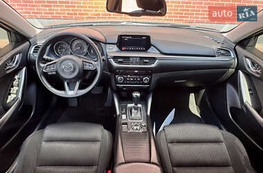Седан Mazda 6 2017 в 