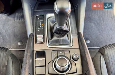 Седан Mazda 6 2017 в 