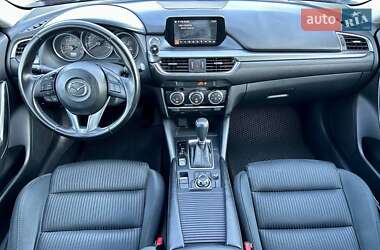 Седан Mazda 6 2016 в Киеве