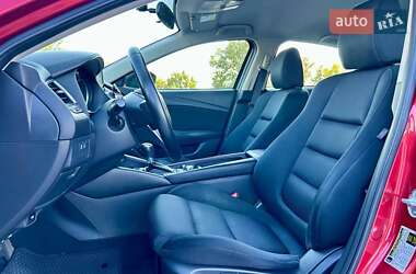Седан Mazda 6 2016 в Киеве