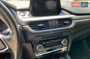 Седан Mazda 6 2017 в 