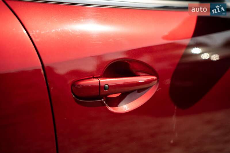 Седан Mazda 6 2017 в Черновцах