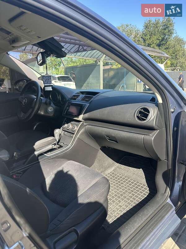 Седан Mazda 6 2008 в Днепре