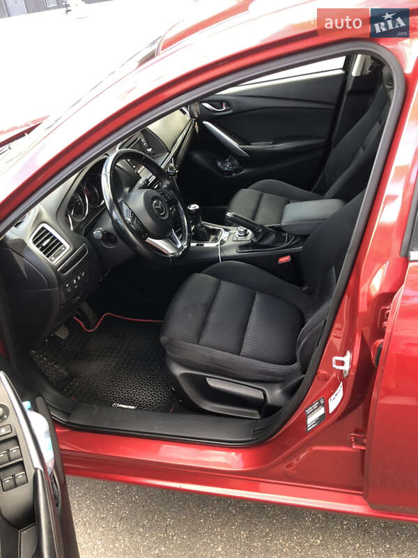 Универсал Mazda 6 2013 в Киеве